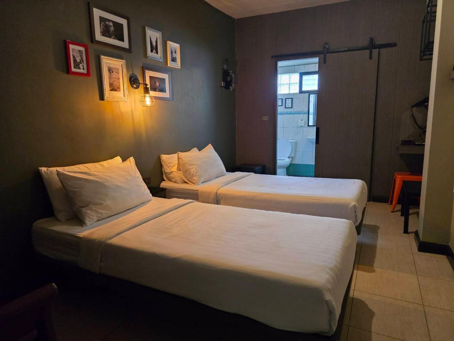 Bbhouse Rambuttri 2 Hotell Bangkok Eksteriør bilde